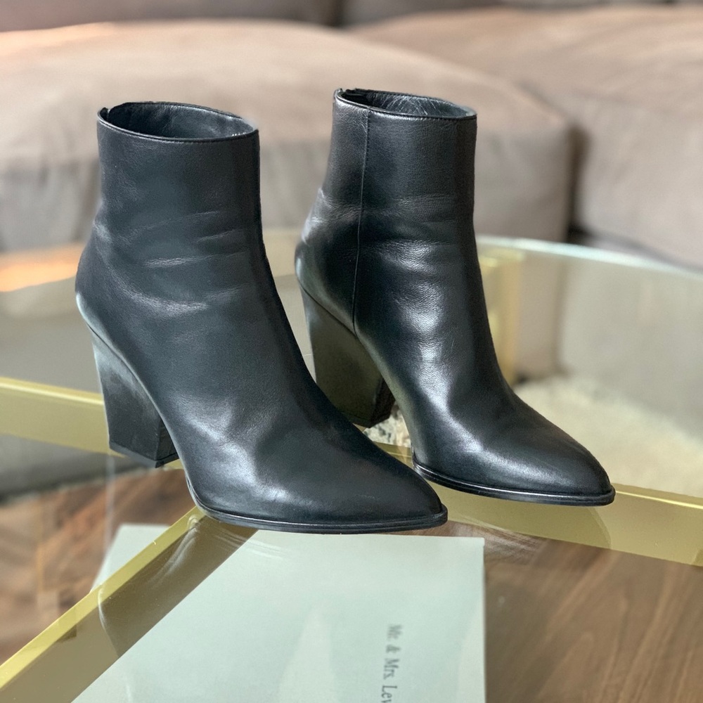 Stuart Weitzman Booties